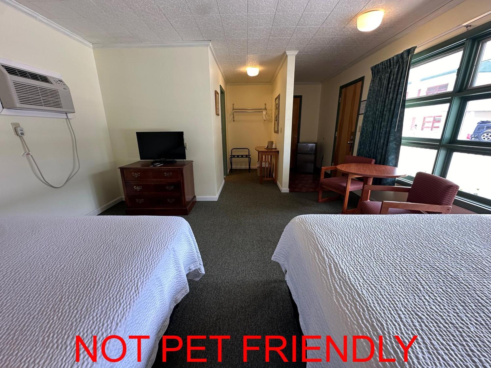 O'Sullivan'S Motel 乔治湖 外观 照片